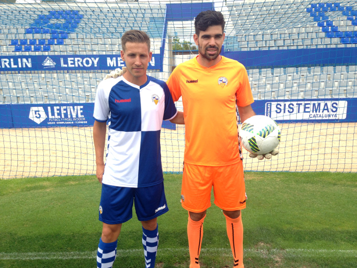 Els nous fitxatges arlequinats, Marc Martínez i Roberto, aquest migdia a la Nova Creu Alta | Adrián Arroyo